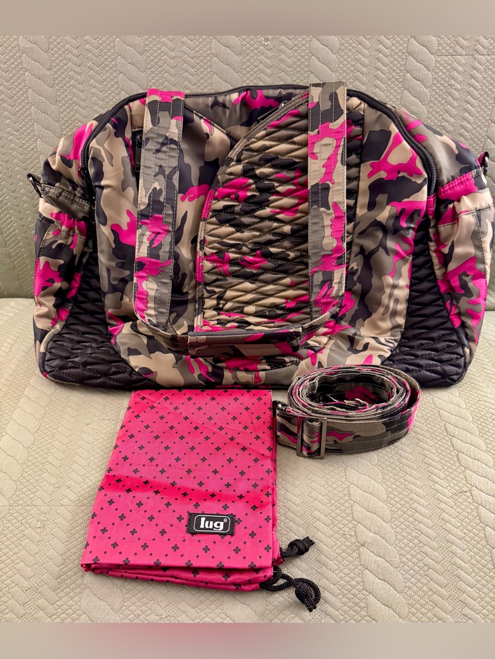 Lug Cartwheel Overnight Tote Camo Orchid EUC